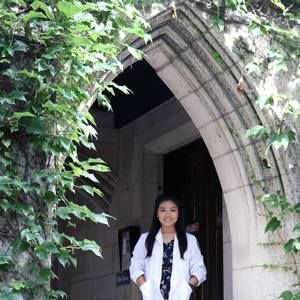 Meet your Posher, Jennifer